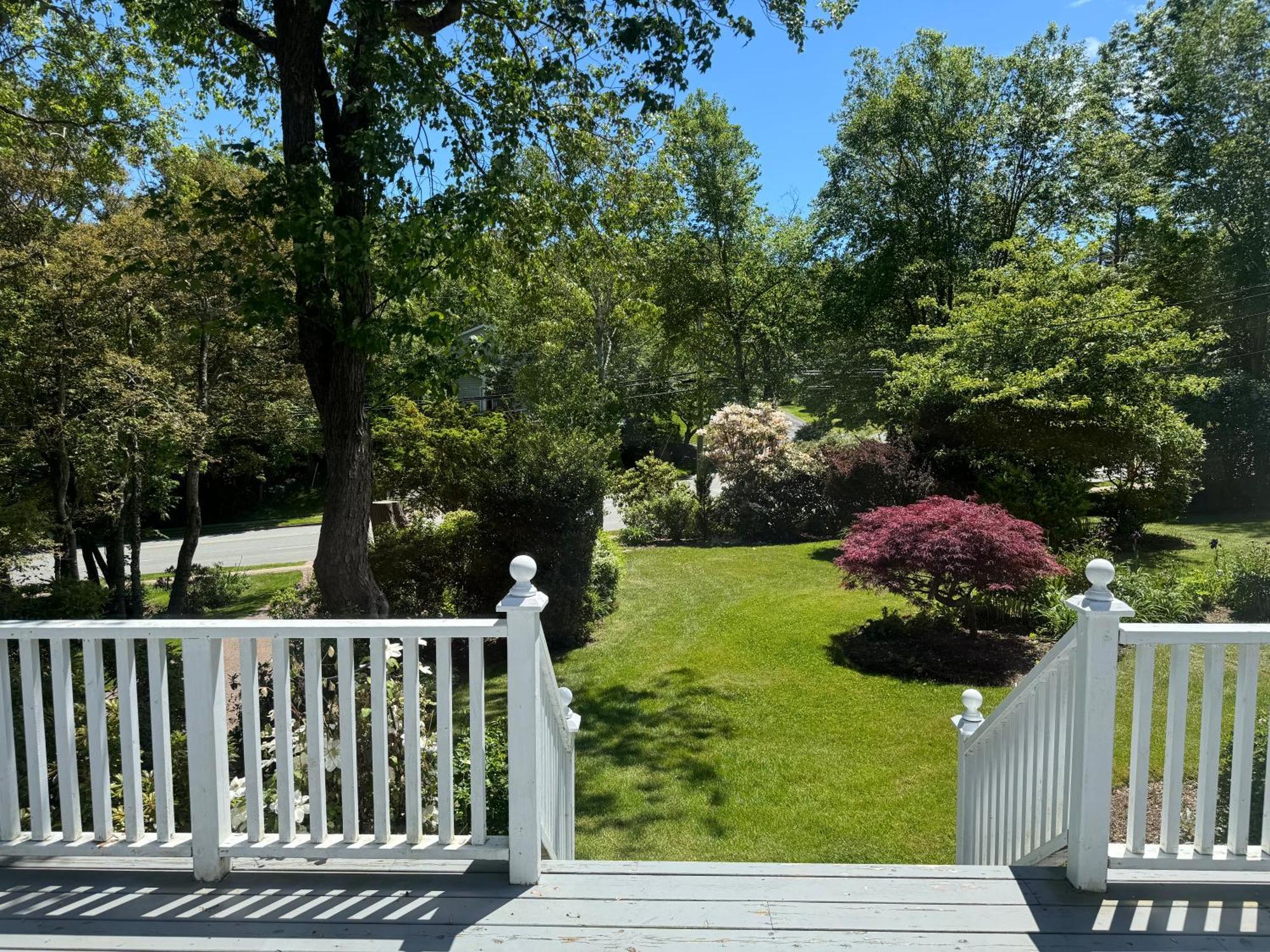 Nostalgic Enchanting Home Halifax Exterior photo