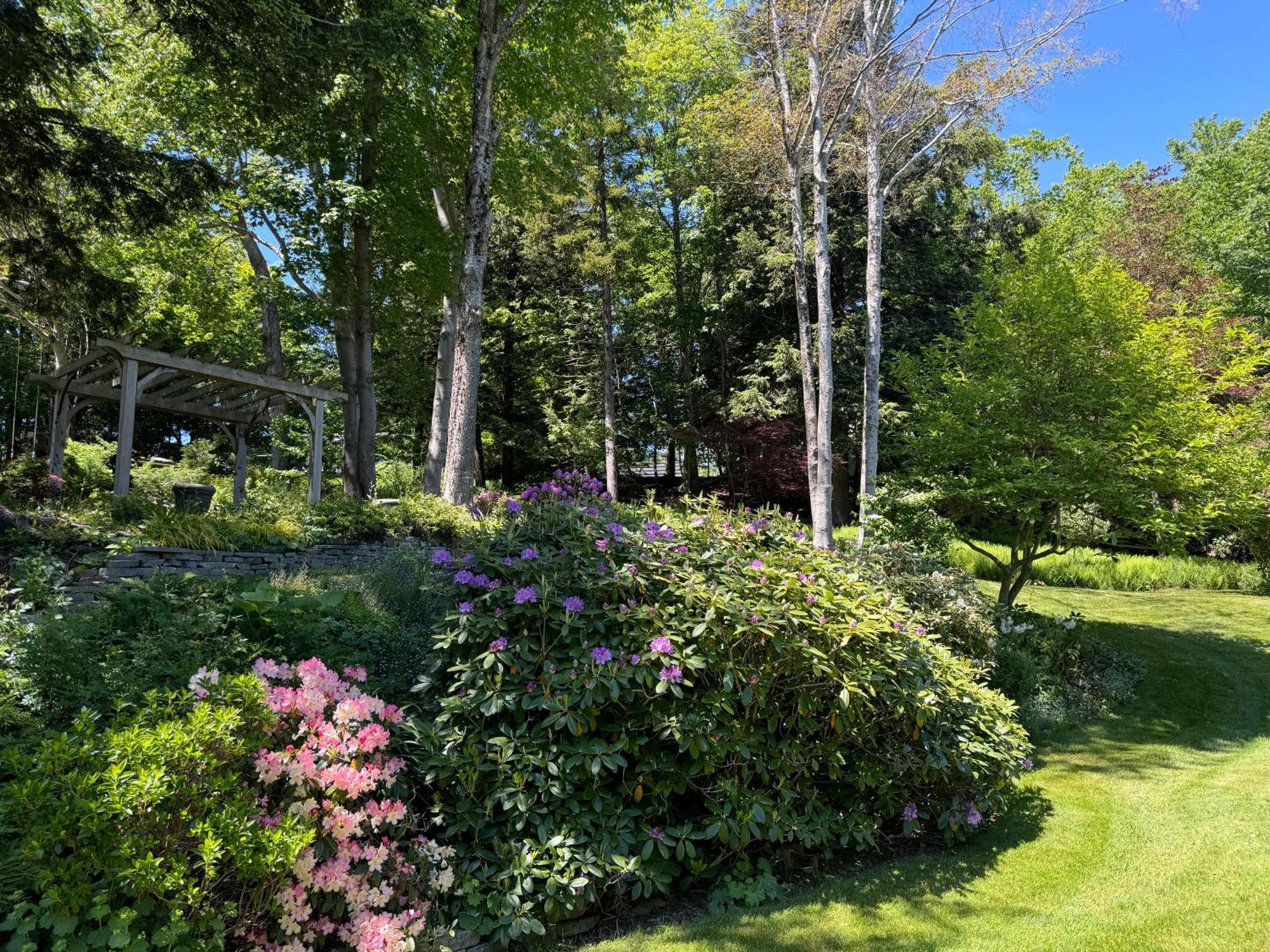 Nostalgic Enchanting Home Halifax Exterior photo